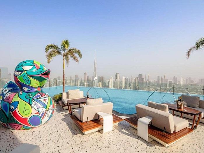 Iconic 1bedroom Duplex With Skyline Views Near Downtown & Burj Khalifa *