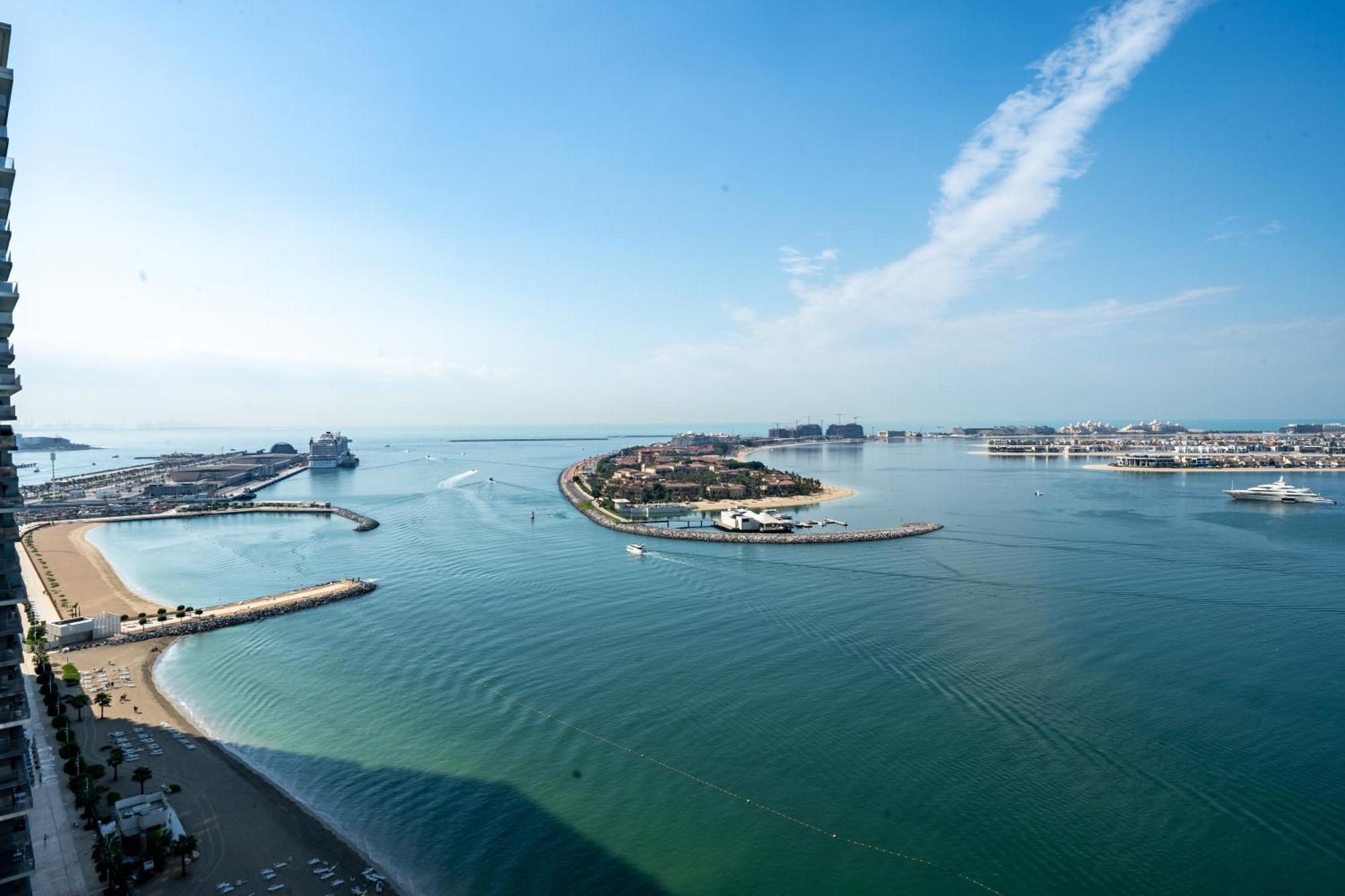 Homes Beyond Newly Furnished 2br With Access Apartment Dubai