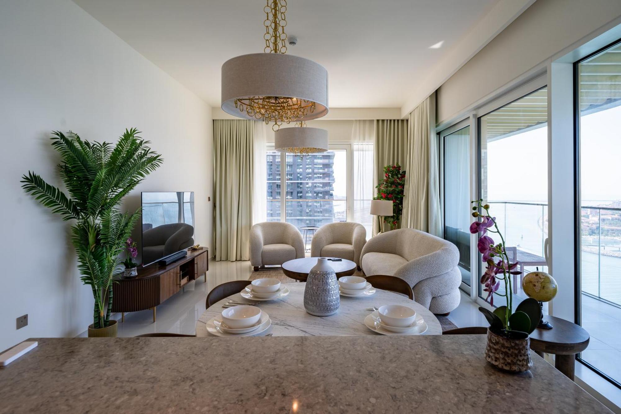 Homes Beyond Newly Furnished 2br With Access Apartment *
