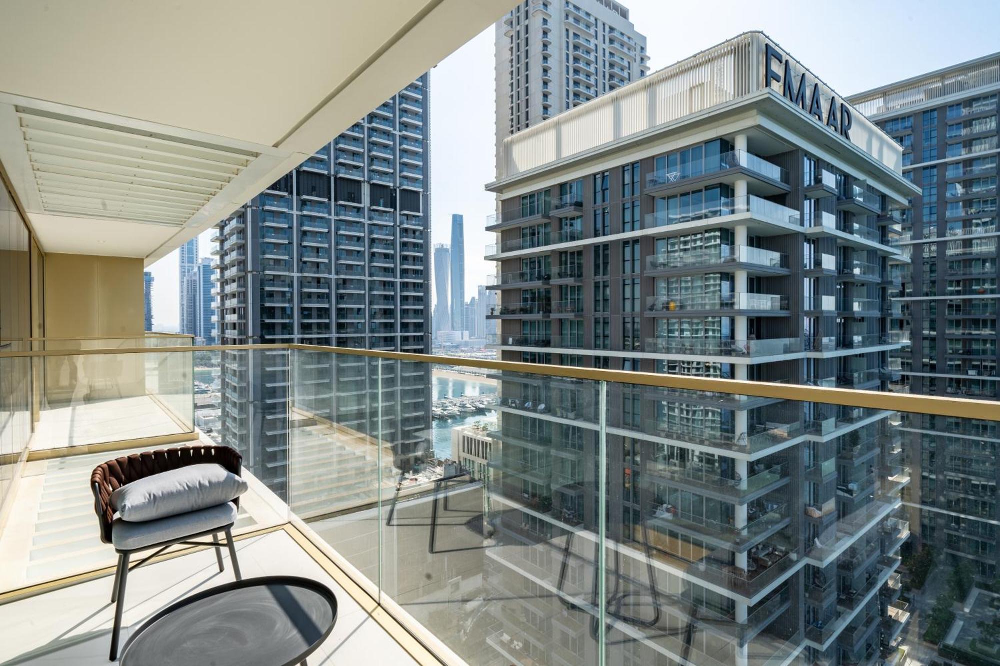Homes Beyond Newly Furnished 2br With Access Apartment