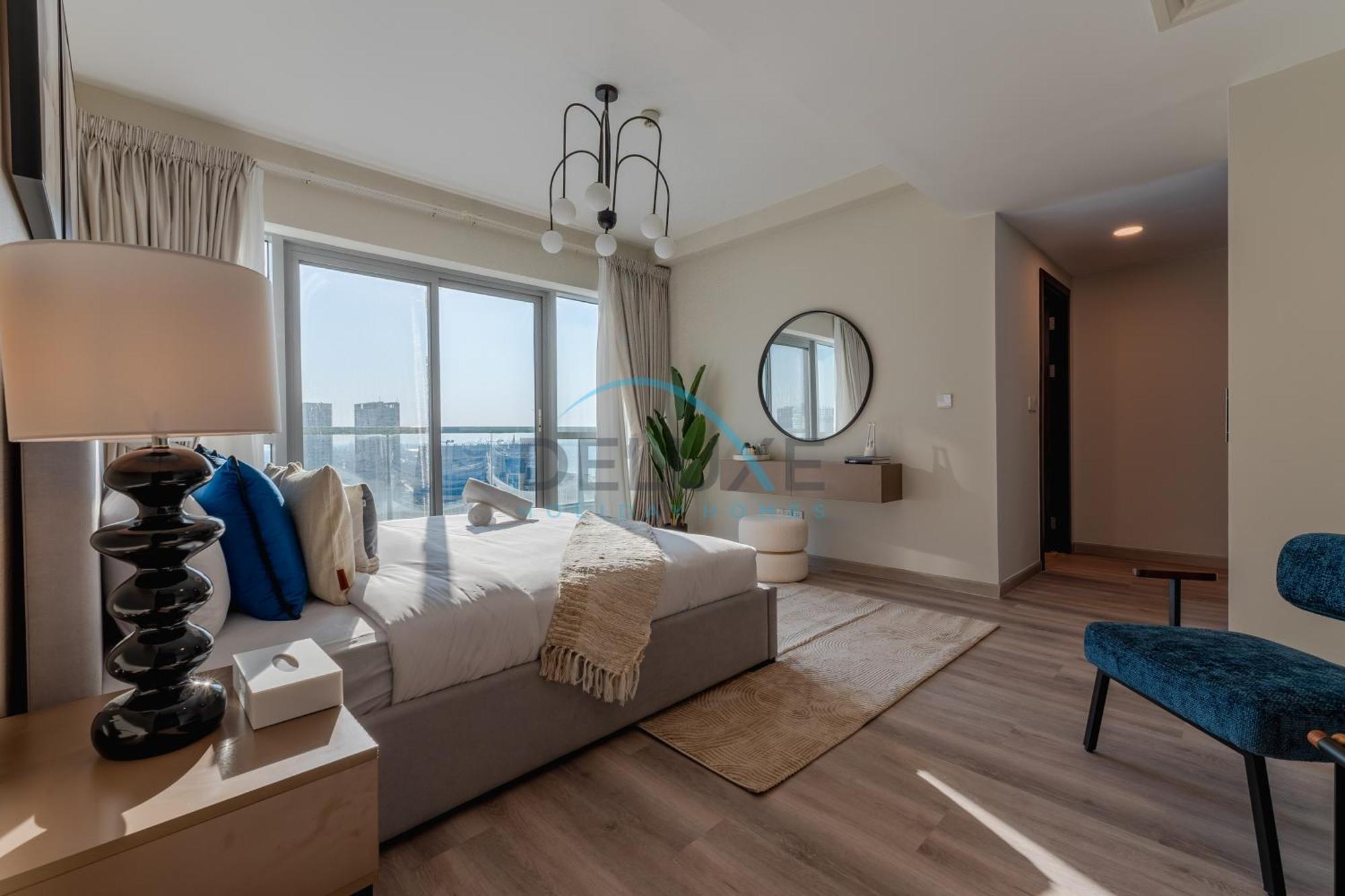 Apartment Contemporary 2br With Own Outdoor Jacuzzi In The Point, Marina By Deluxe Homes *