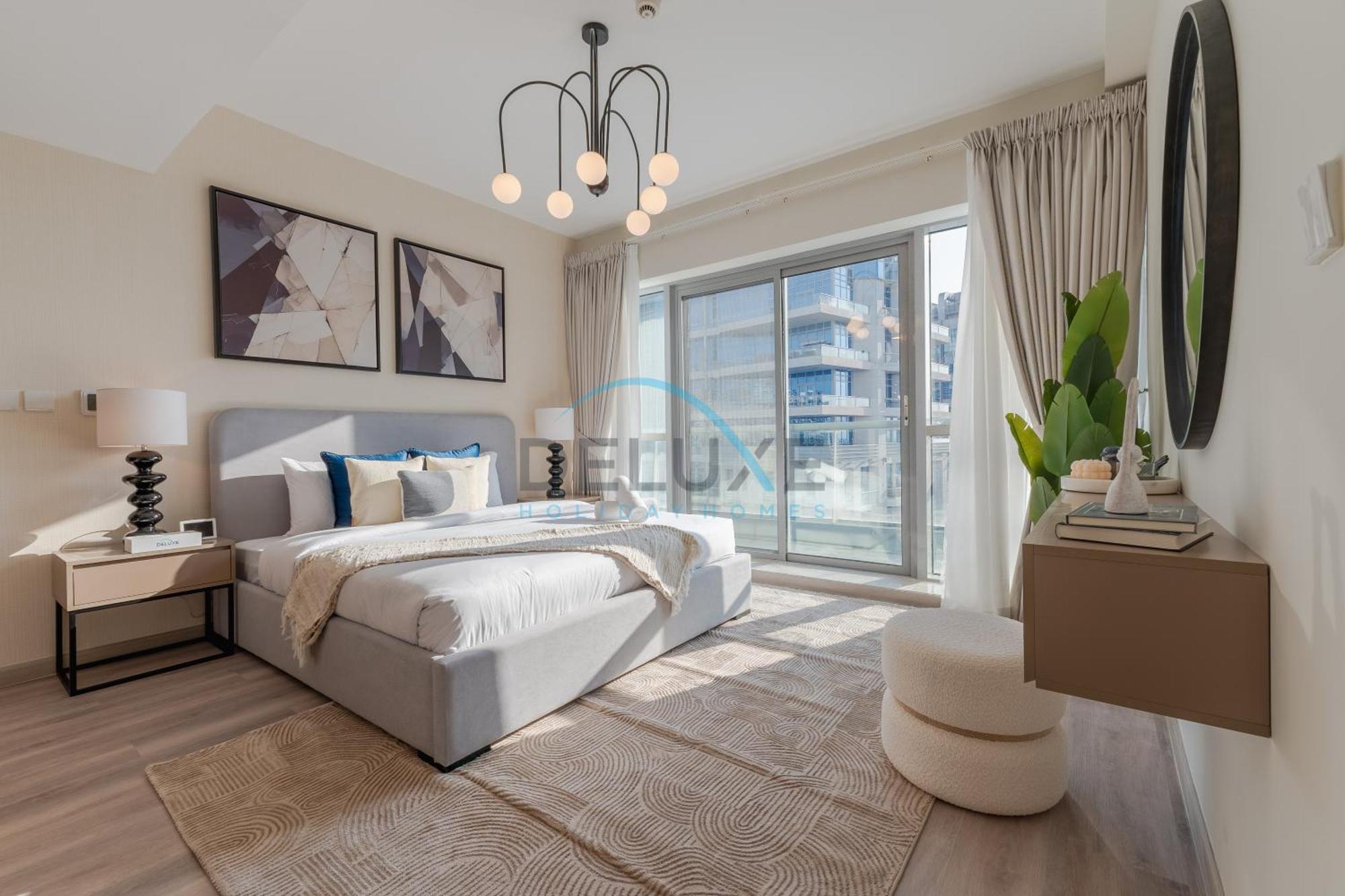 Contemporary 2br With Own Outdoor Jacuzzi In The Point, Marina By Deluxe Homes Apartment