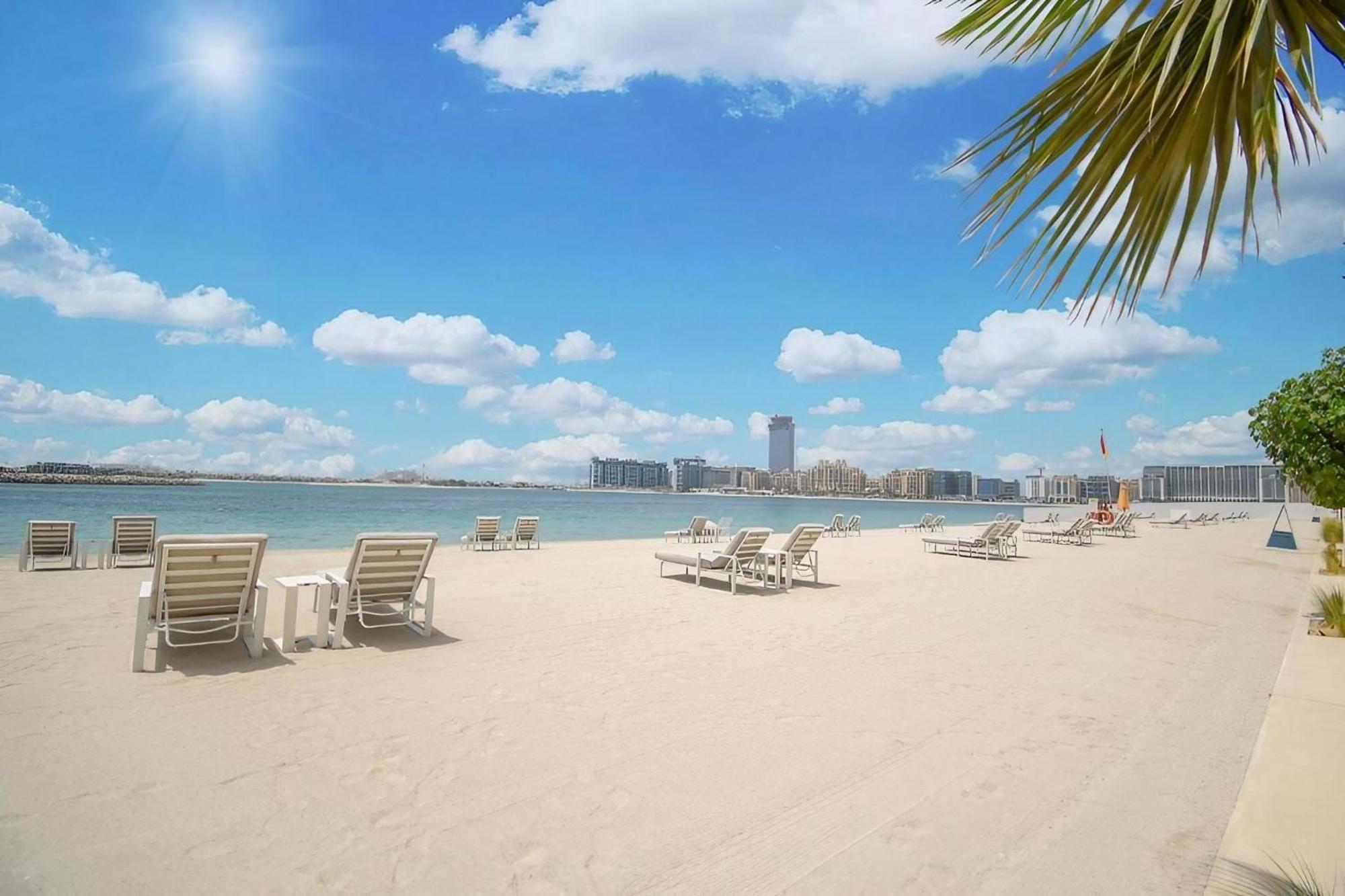 Vacay Lettings - Private Access -emaar Beachfront Apartment *