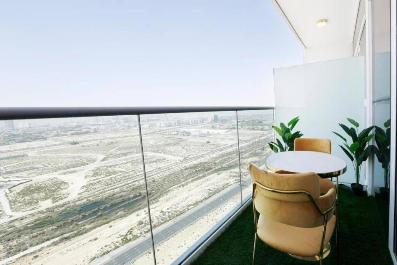 Apartment Brown Stone - Carson View *