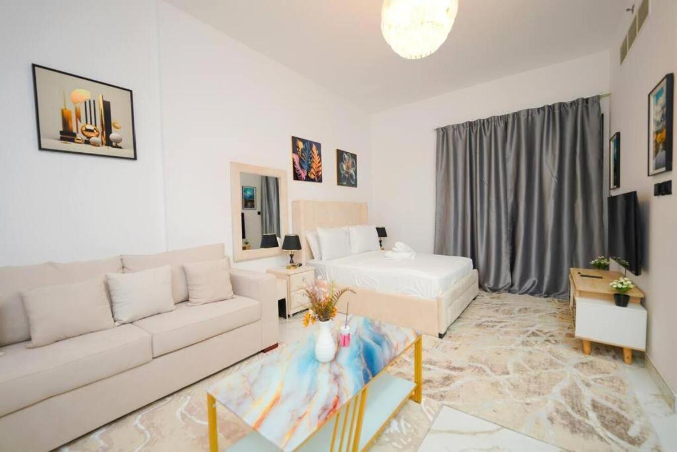 Apartment Brown Stone - Dragon Mart International *