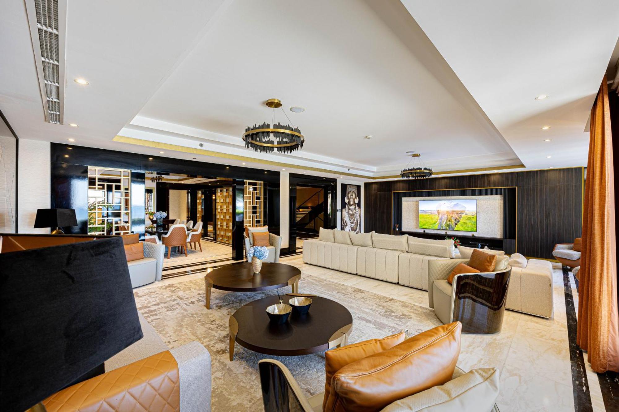 Villa Lux 5-br With Ocean View - Palm Jumeriah