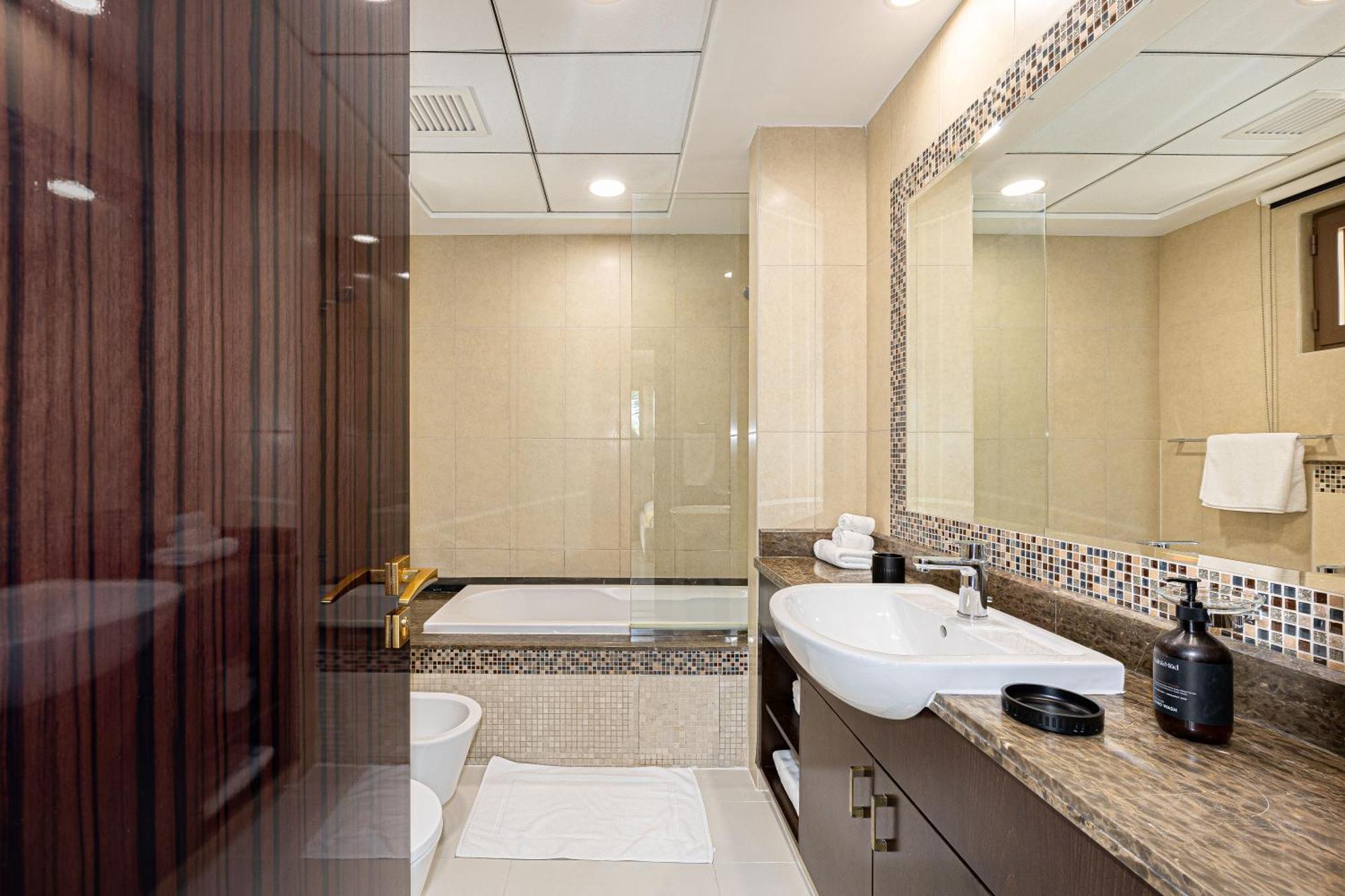 Lux 5-br With Ocean View - Palm Jumeriah * Dubai