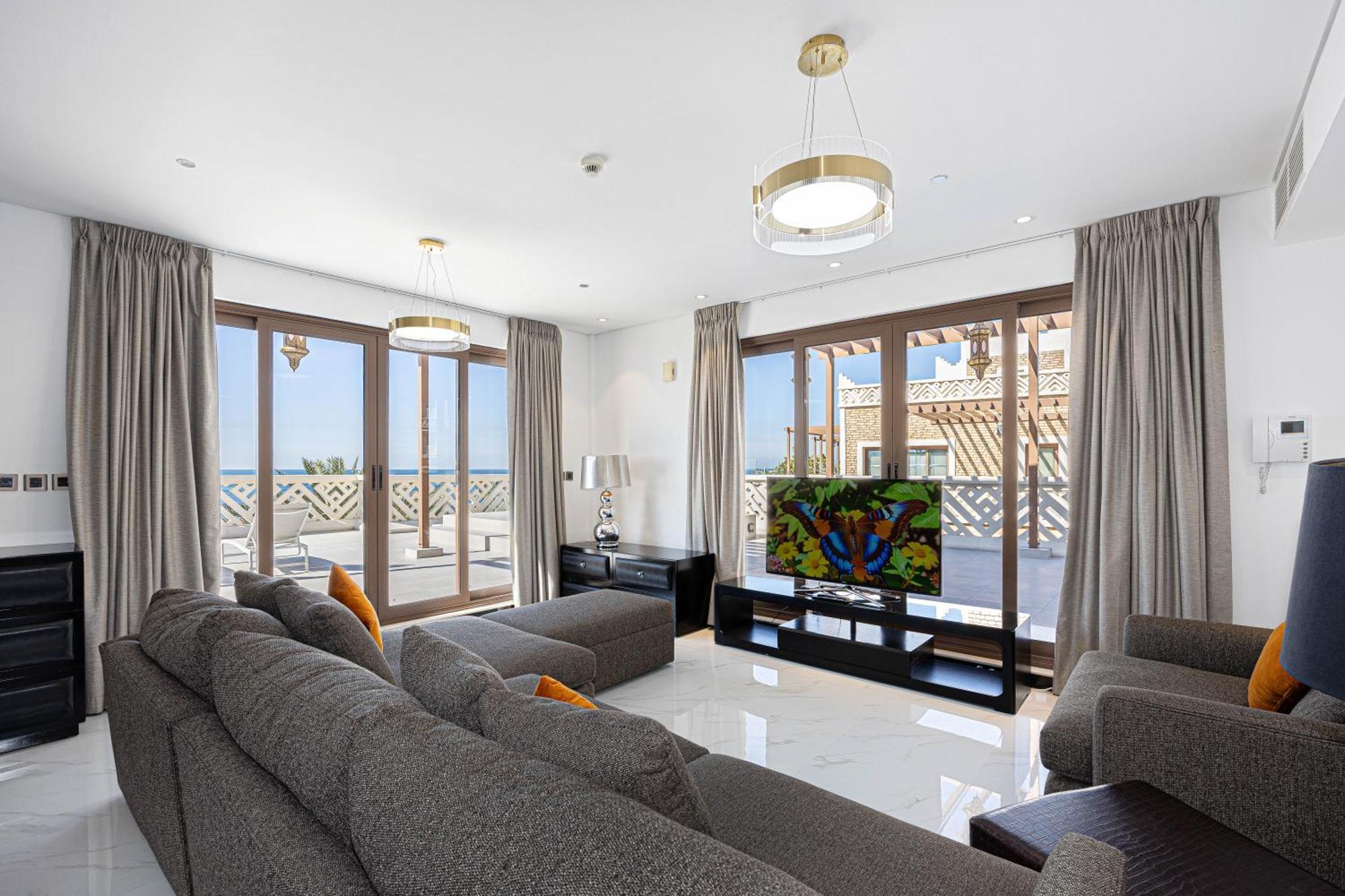 Lux 5-br With Ocean View - Palm Jumeriah *