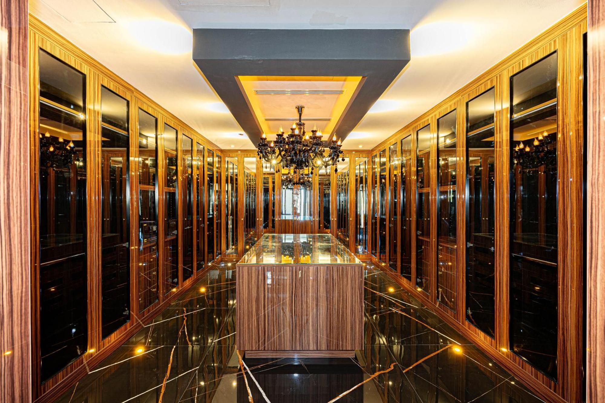 Lux 5-br With Ocean View - Palm Jumeriah Villa Dubai