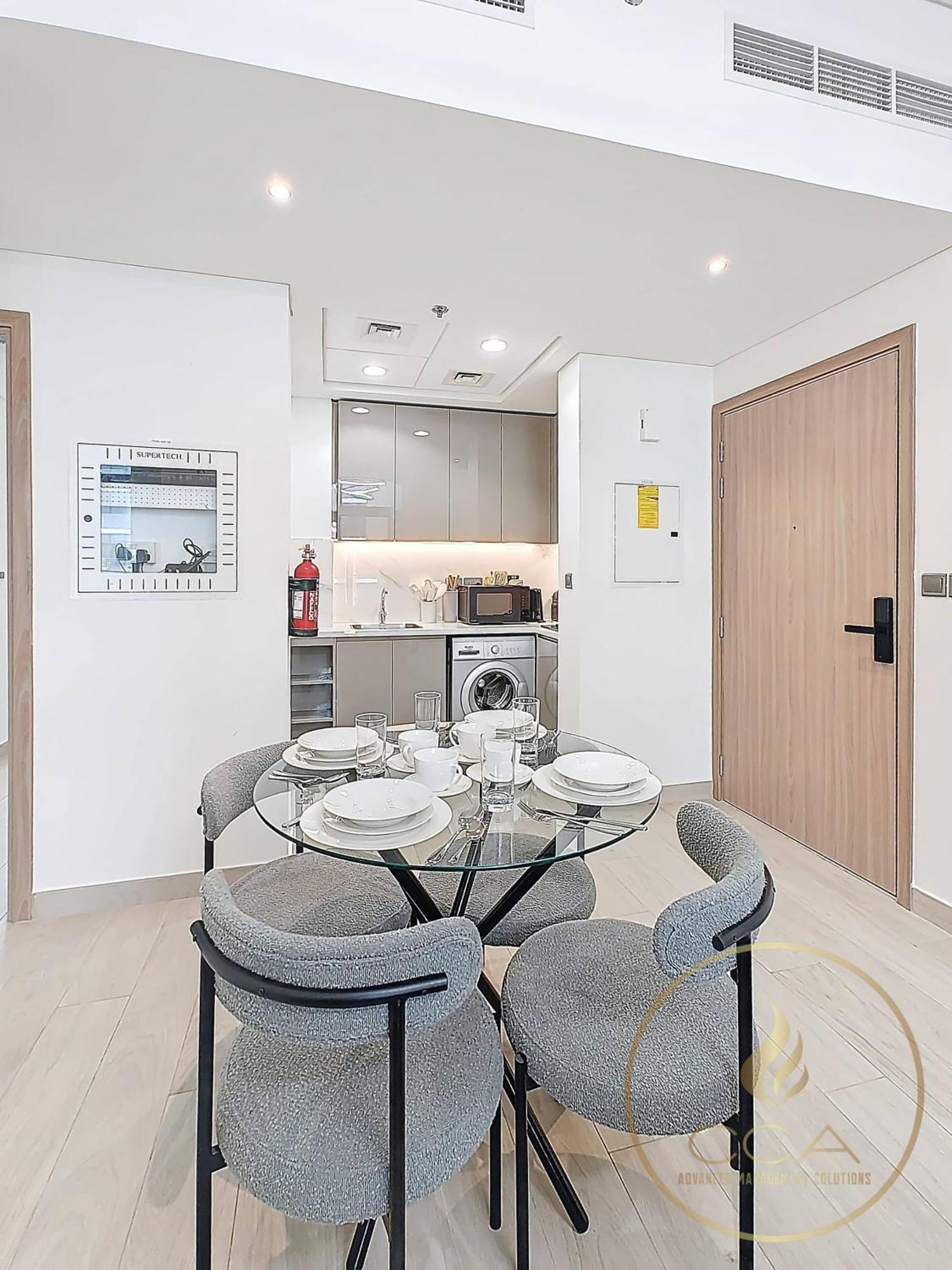 Skyline Haven Sophisticated * Dubai