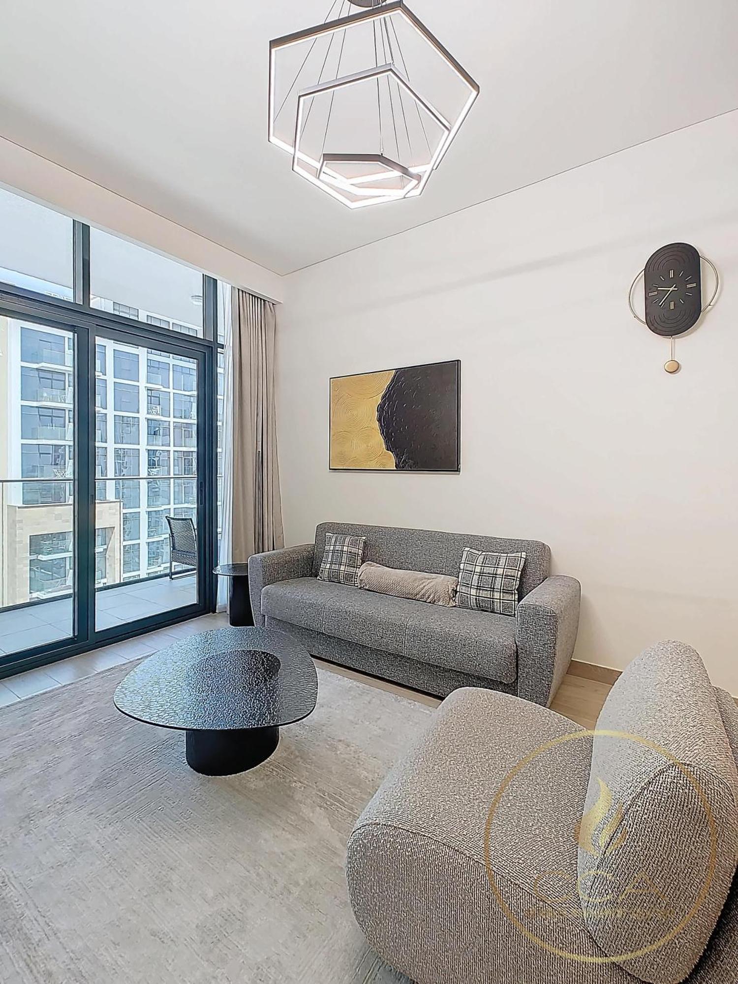 Apartment Skyline Haven Sophisticated Dubai