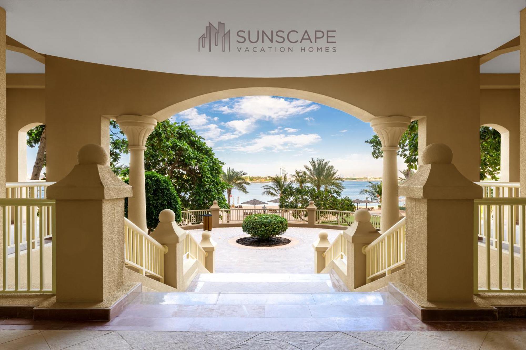 Apartment Spacious 2br With Pool & Private Access Dubai