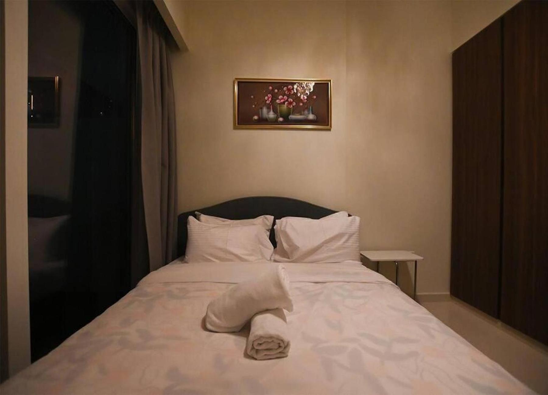Brown Stone - Canal View Reva Dubai