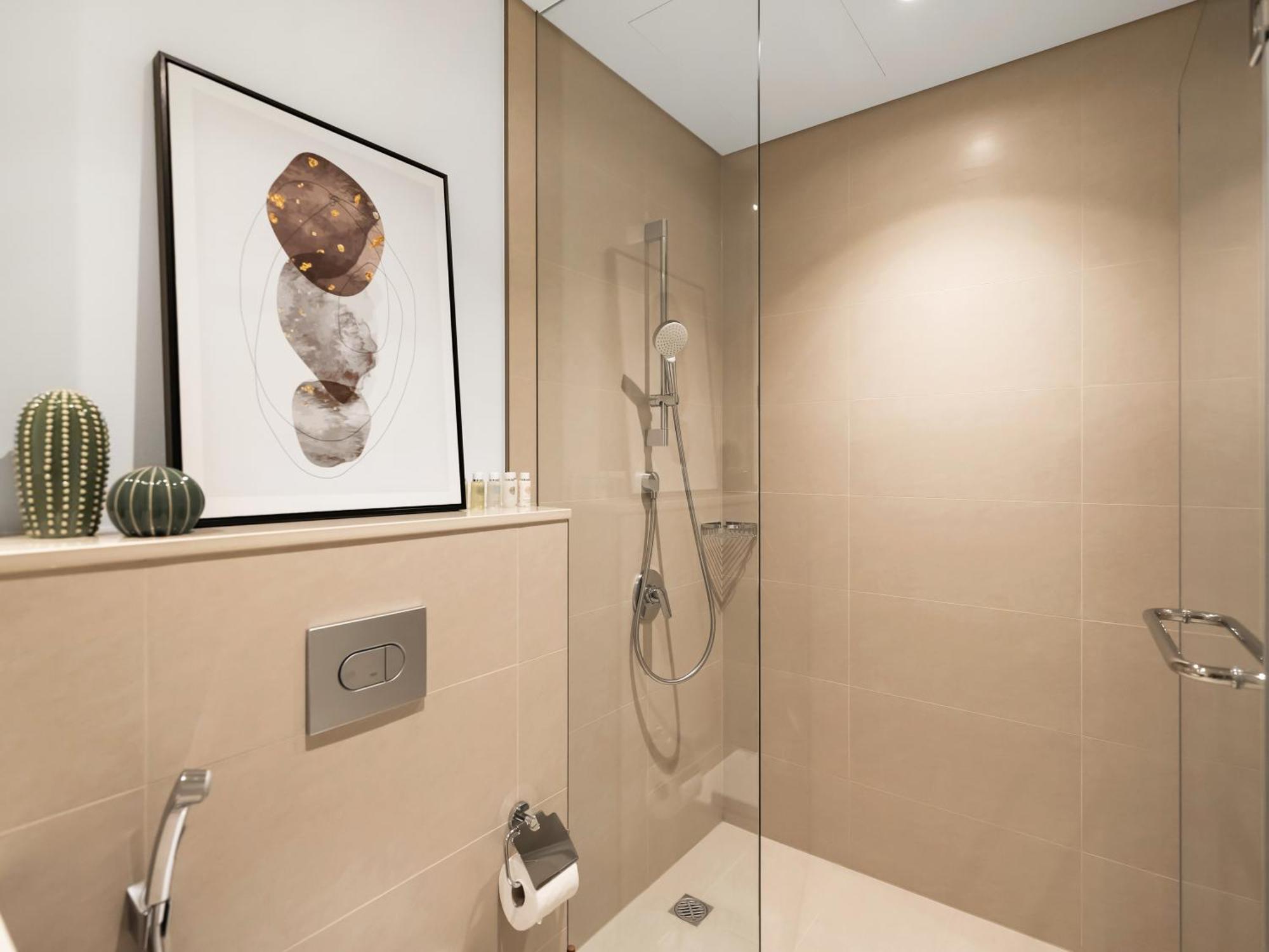 Royal Vista At Downtown Views Ii - Views - Brand New Luxury 2br