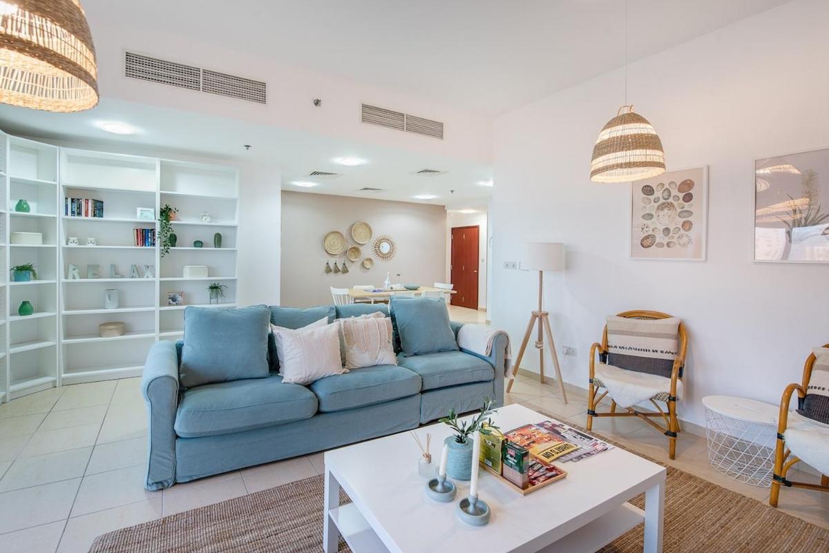 Elegant 2-bedroom With Balcony Views At Shams 4 Jbr Apartment