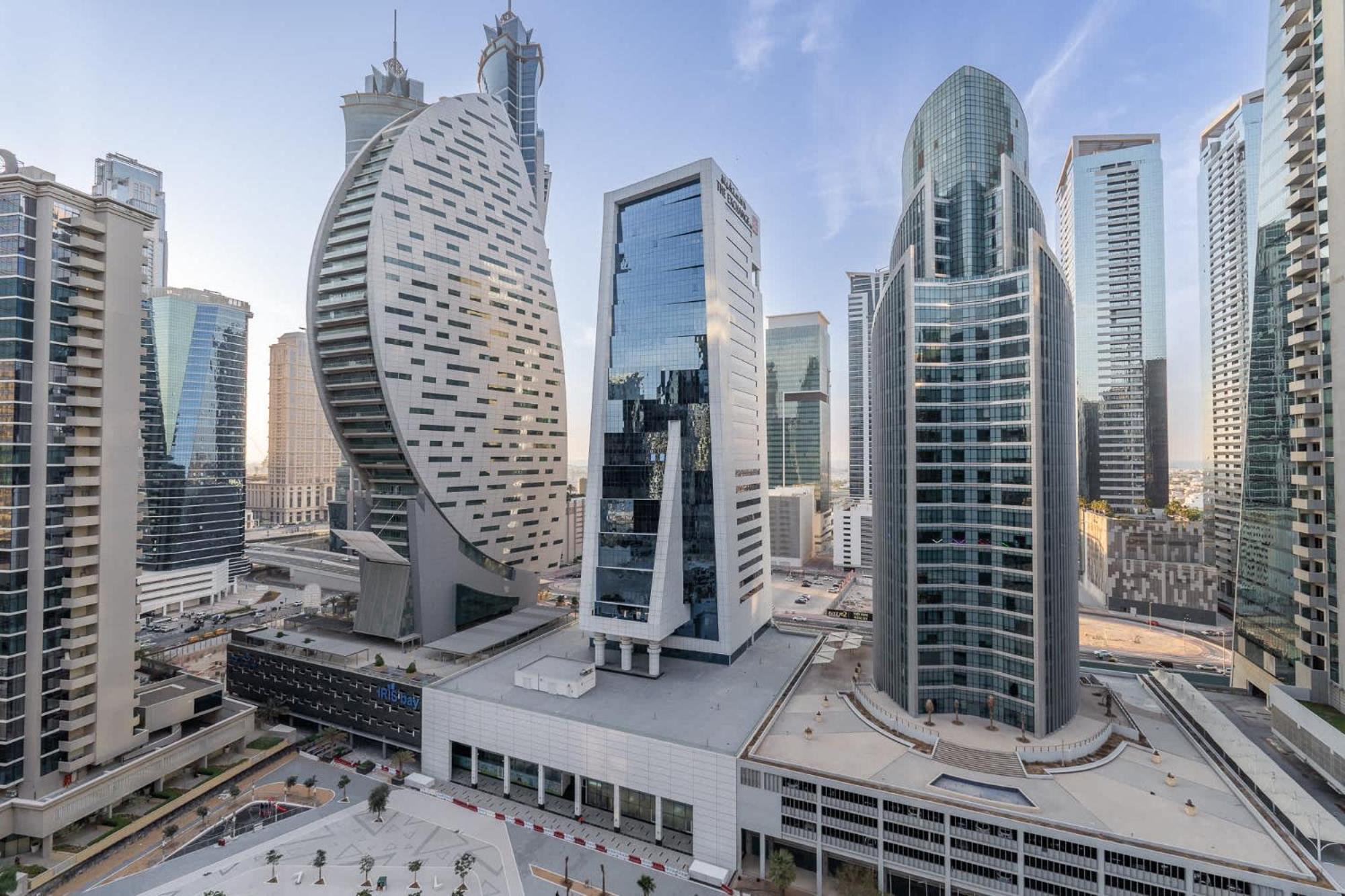 Splendid 2-bedroom For 4 At Ontario Tower Apartment Dubai