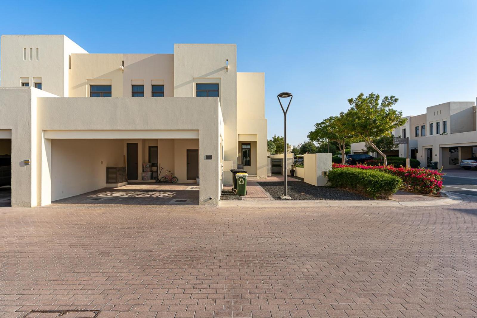 3br With Pool, Gym And Kid's Playground Villa