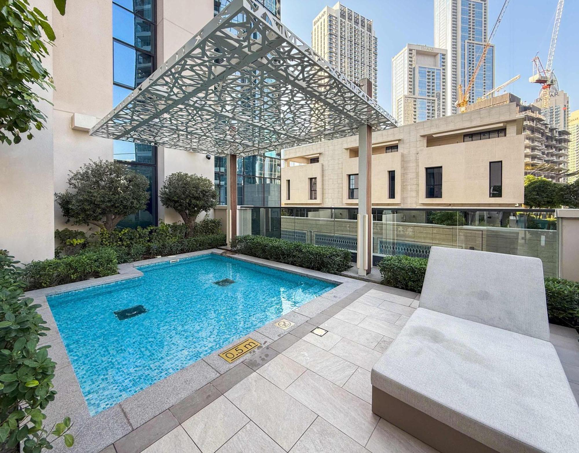 Apartment Luxurious 4br With Full Burj Khalifa And Fountain Views, Downtown *