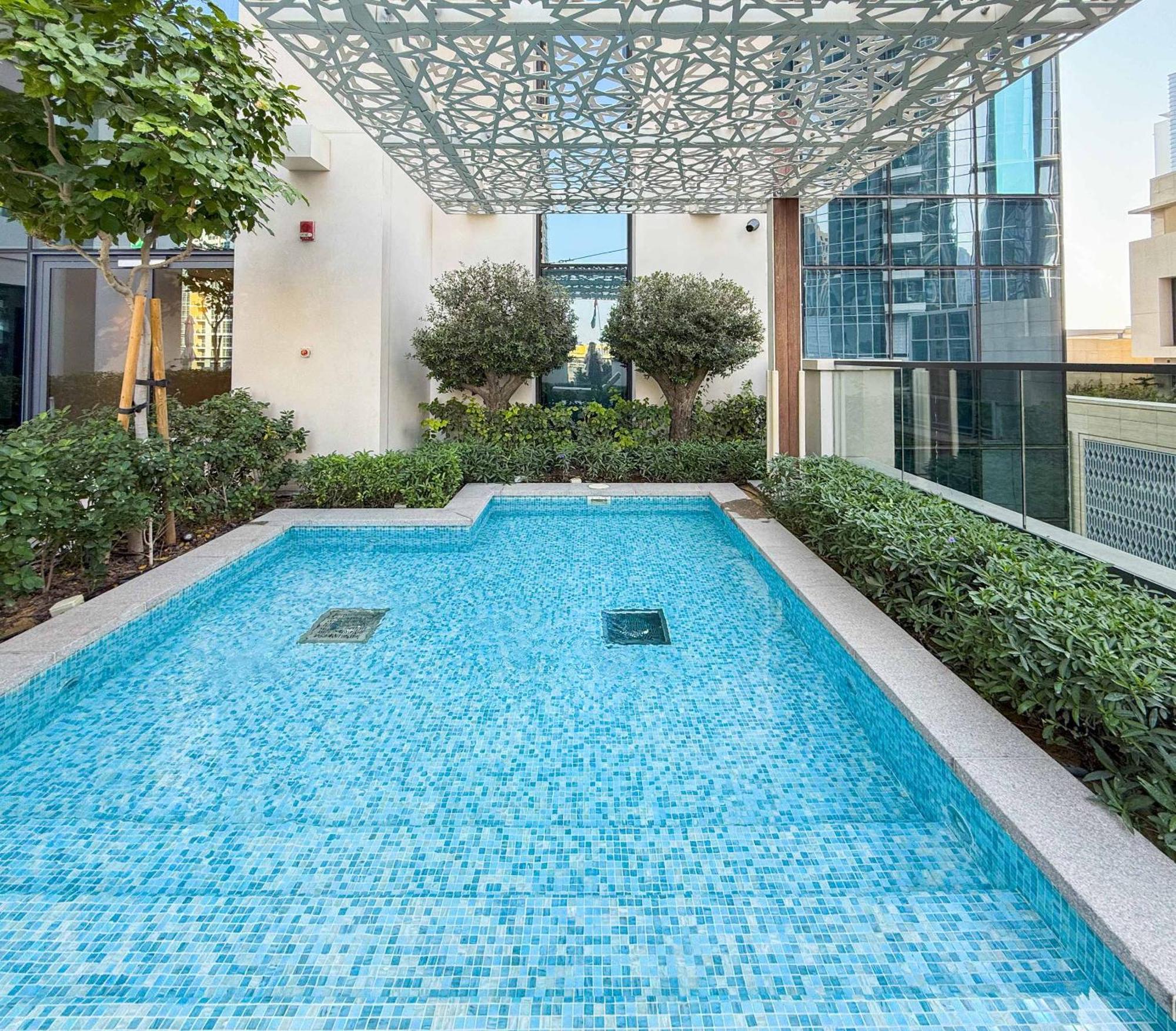Luxurious 4br With Full Burj Khalifa And Fountain Views, Downtown *
