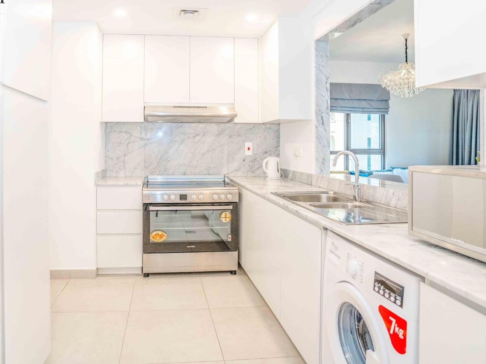 Apartment Spacious 2-bedroom In Lamtara Tower, Madinat Jumeirah Living, Dubai