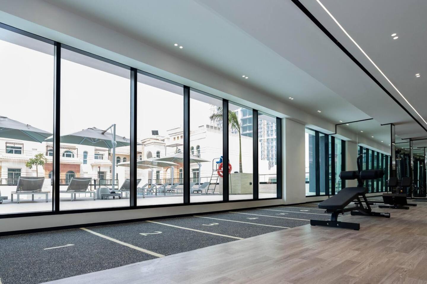 Stylish Loft New 1 Bedroom Apartmet In Jvc *