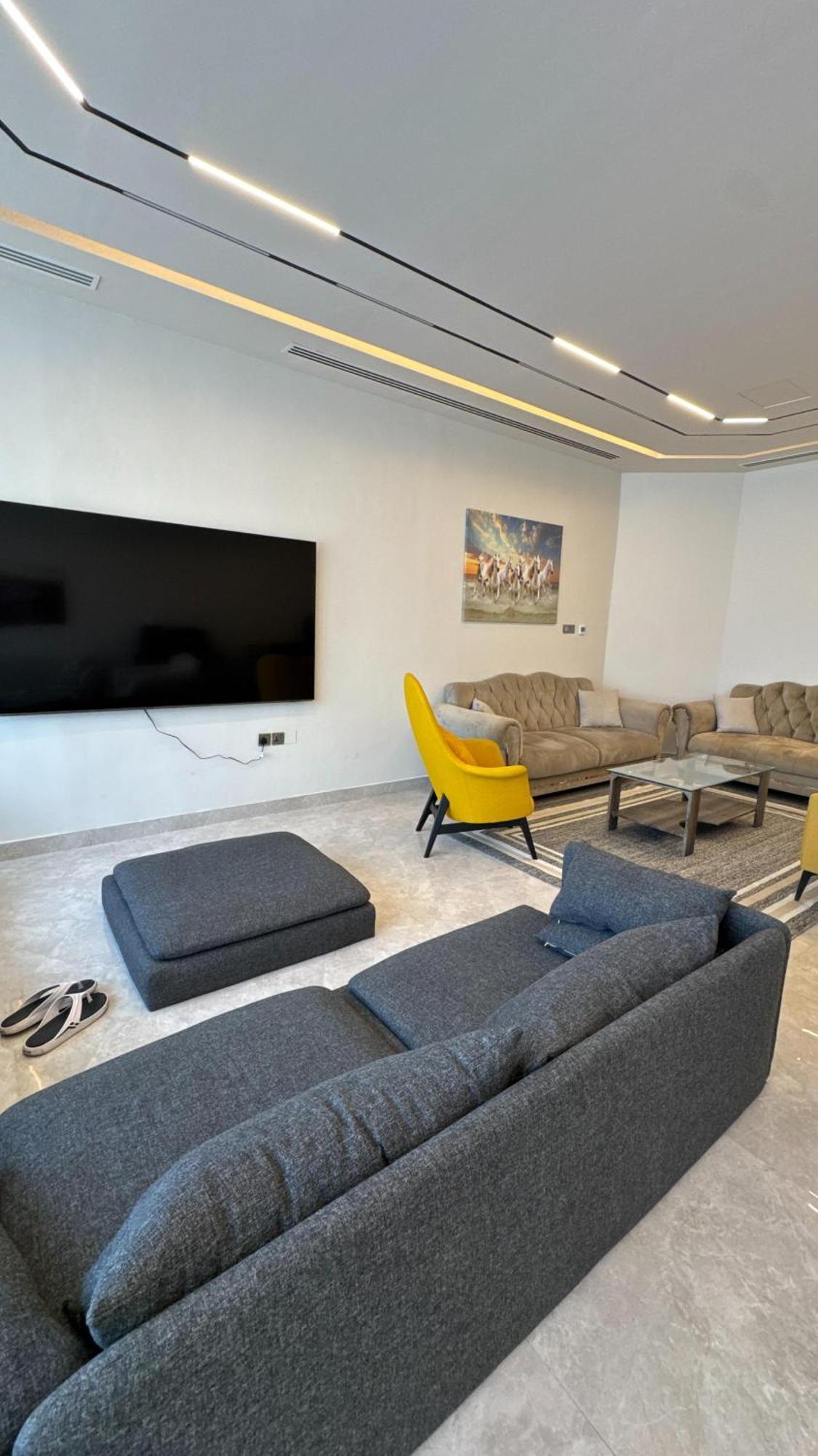 Nas Luxury