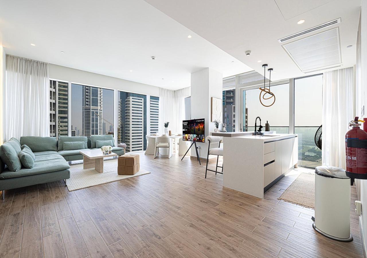 Luxury Jumeirah Living Marina Gate 2br 44th Floor Dubai