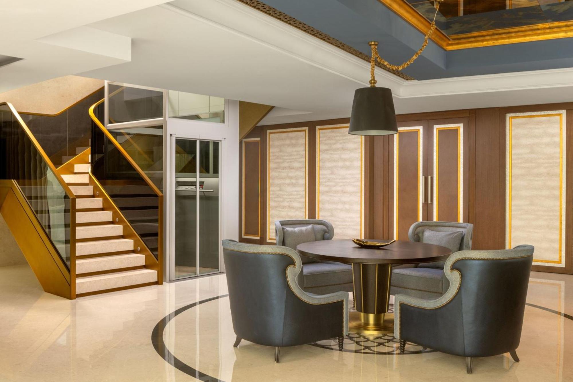 Marriott Marquis Creek Hotel