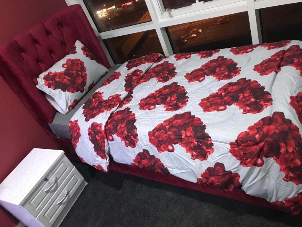 Paz Luxurious Space
