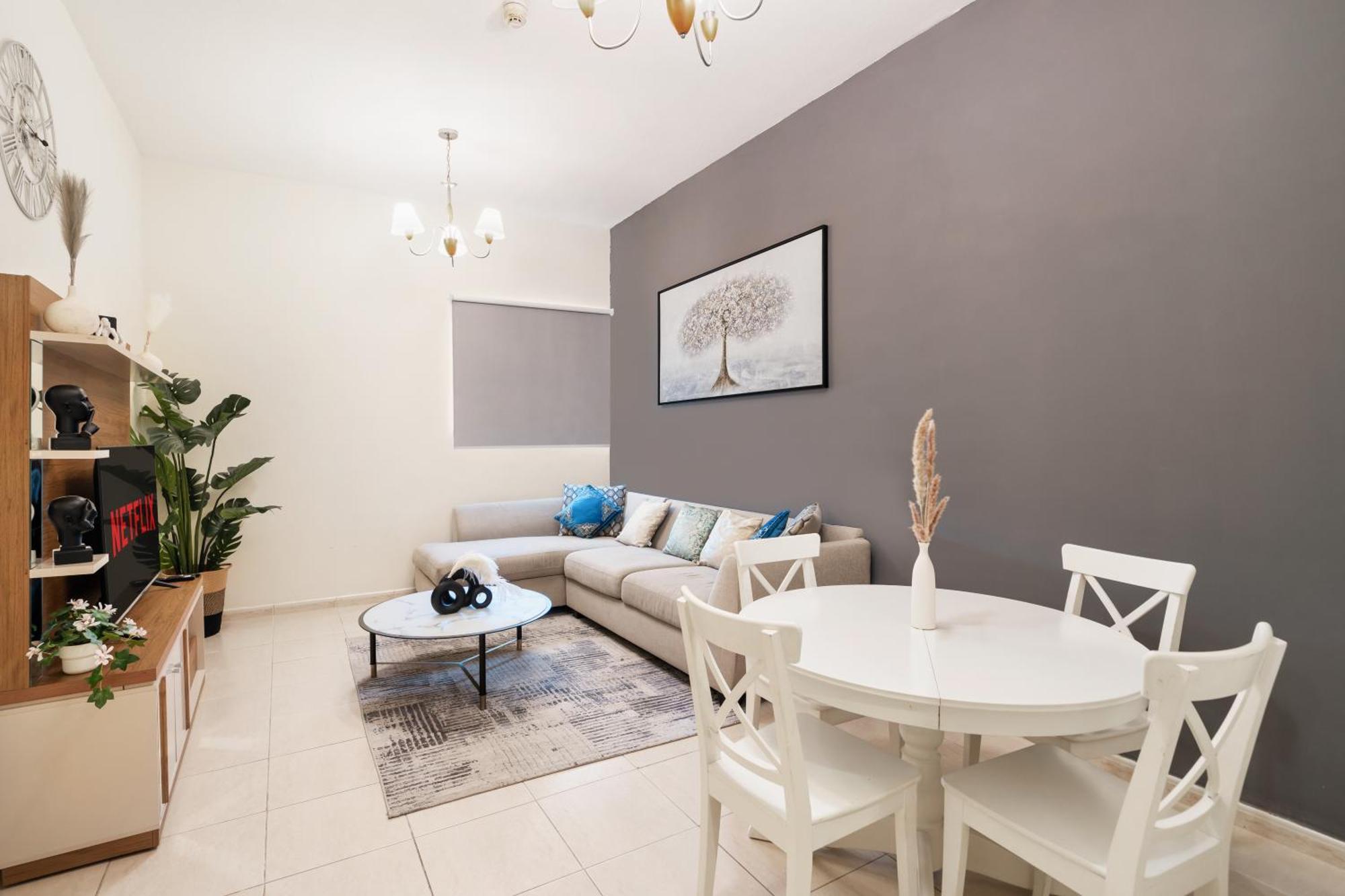 Apartment Cozy 1 Bedroom In Axis 2 Dso *
