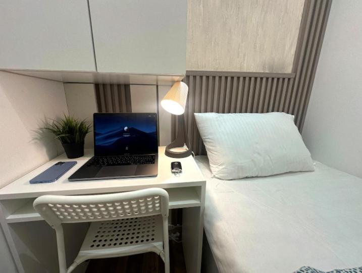 Homestay Elegance Partition In Tecom Near Icm Metro *