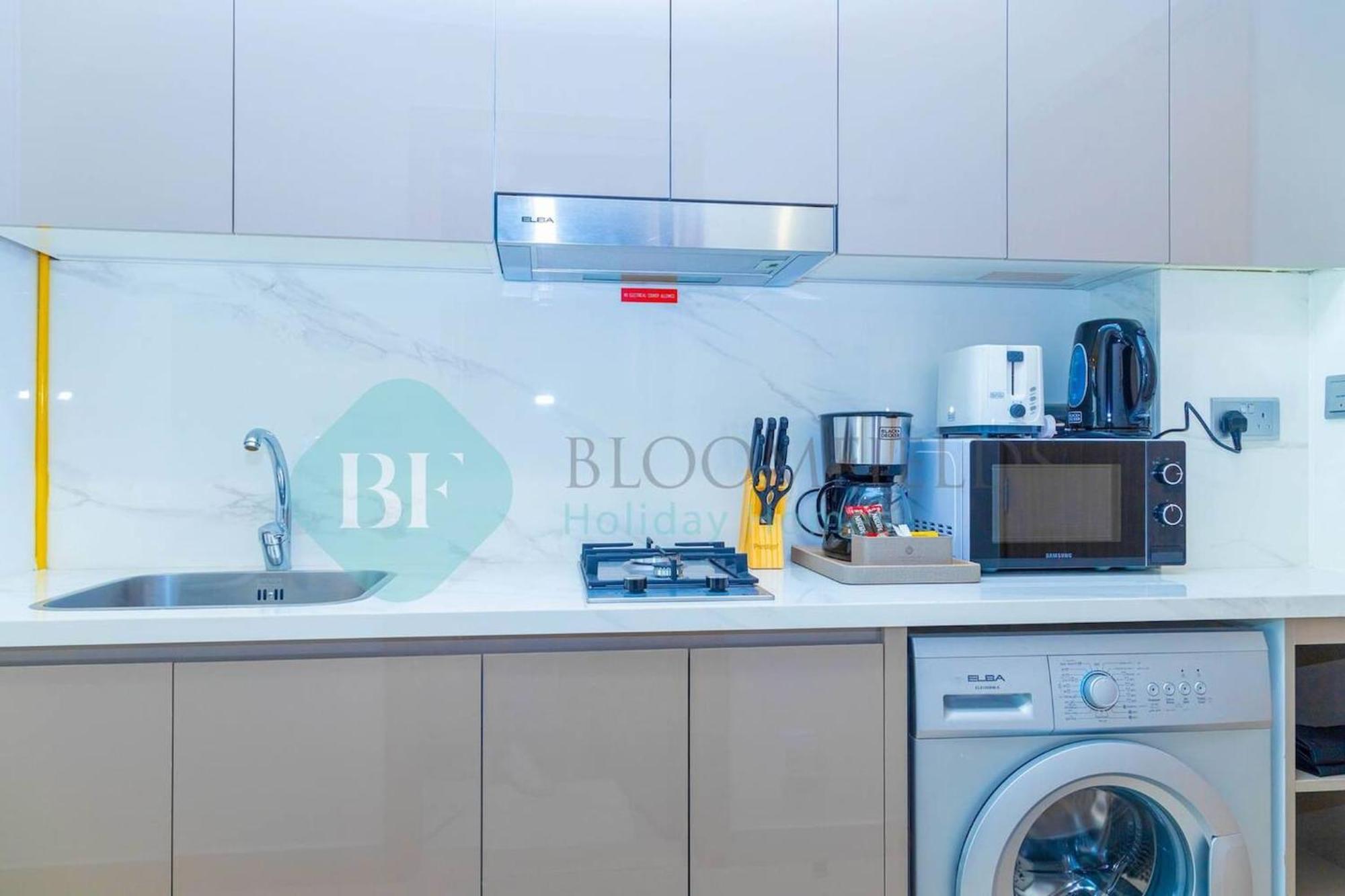 Apartment Bloomfields Cozy Stu In Azizi Riviera Meydan *