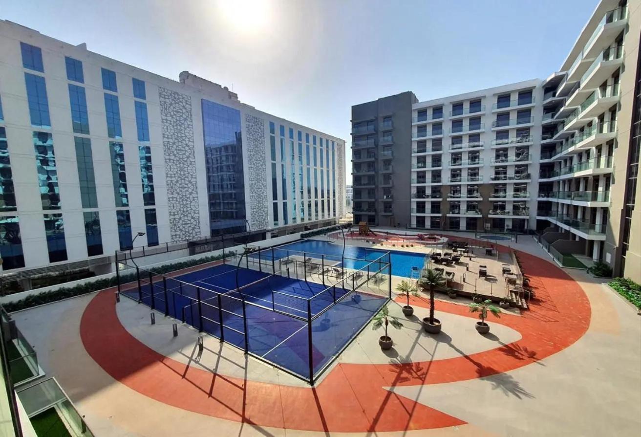 Apartment Bloomfields Modern 1br In Laya Heights Pool Acces