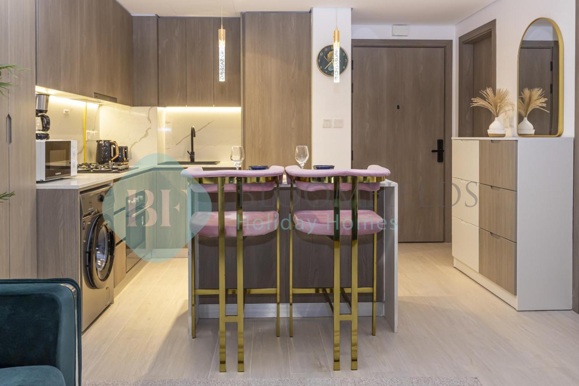 Apartment Bloomfields Modern 1br In Laya Heights Pool Acces