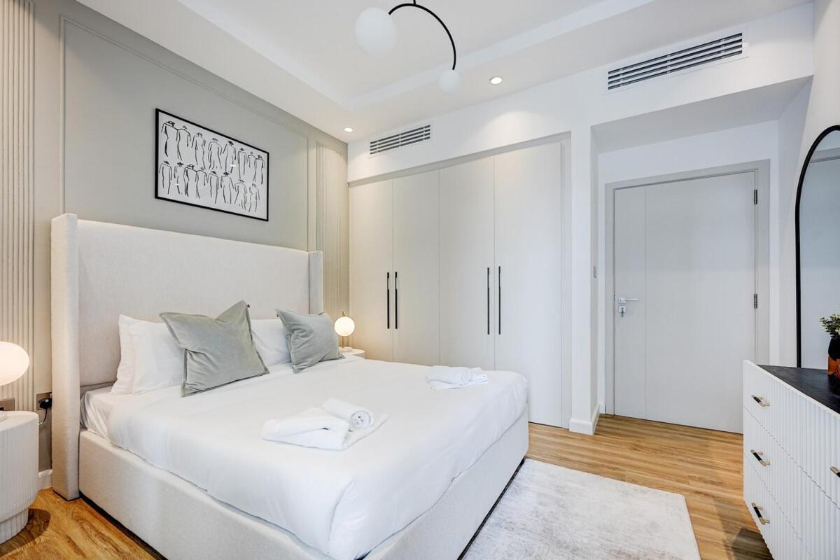 Apartment Luxurious 4-bedroom Perfect For Families In Marina Dubai