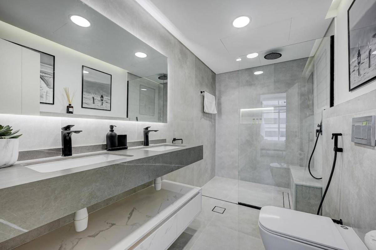 Luxurious 4-bedroom Perfect For Families In Marina Apartment *
