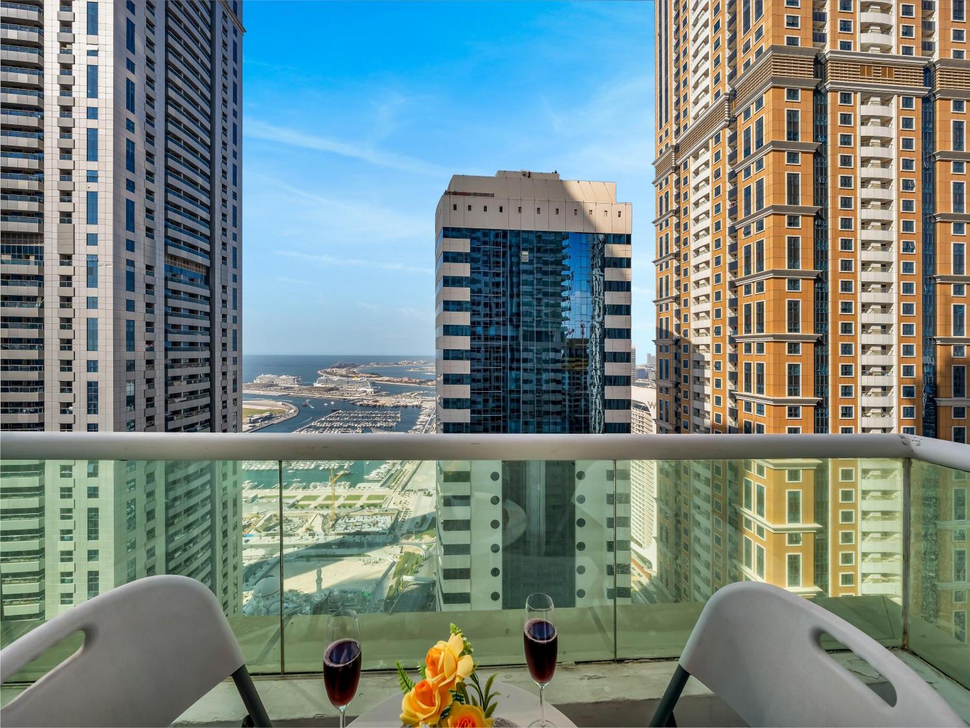 Spacious 3br High Floor Palm View In Marina