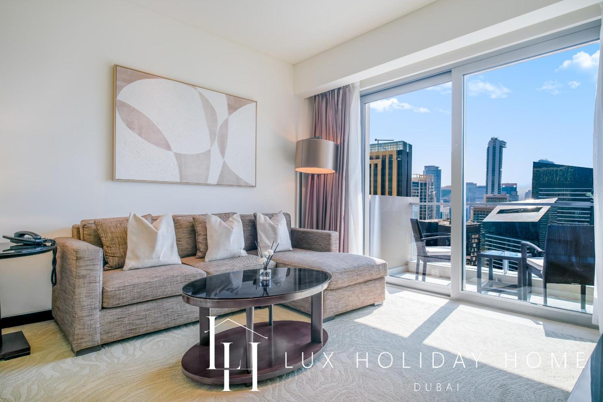 Lux The Jw Marina 3 Dubai