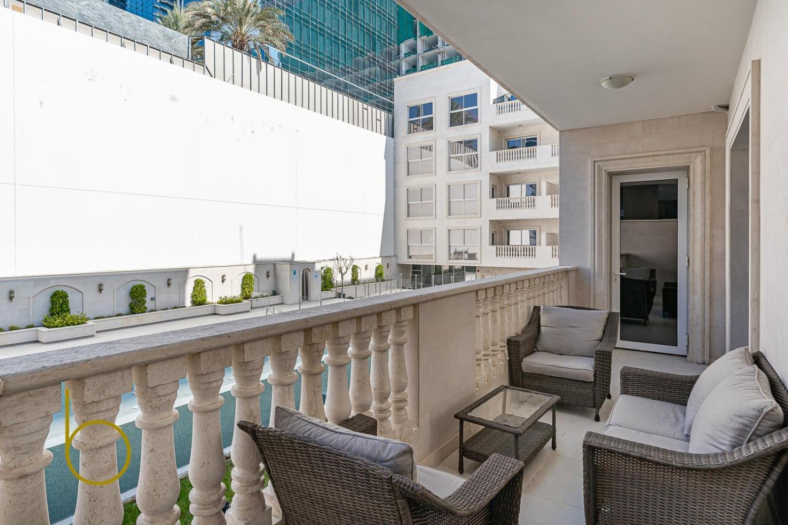 Brand New Beautiful & Huge Centrally Located *