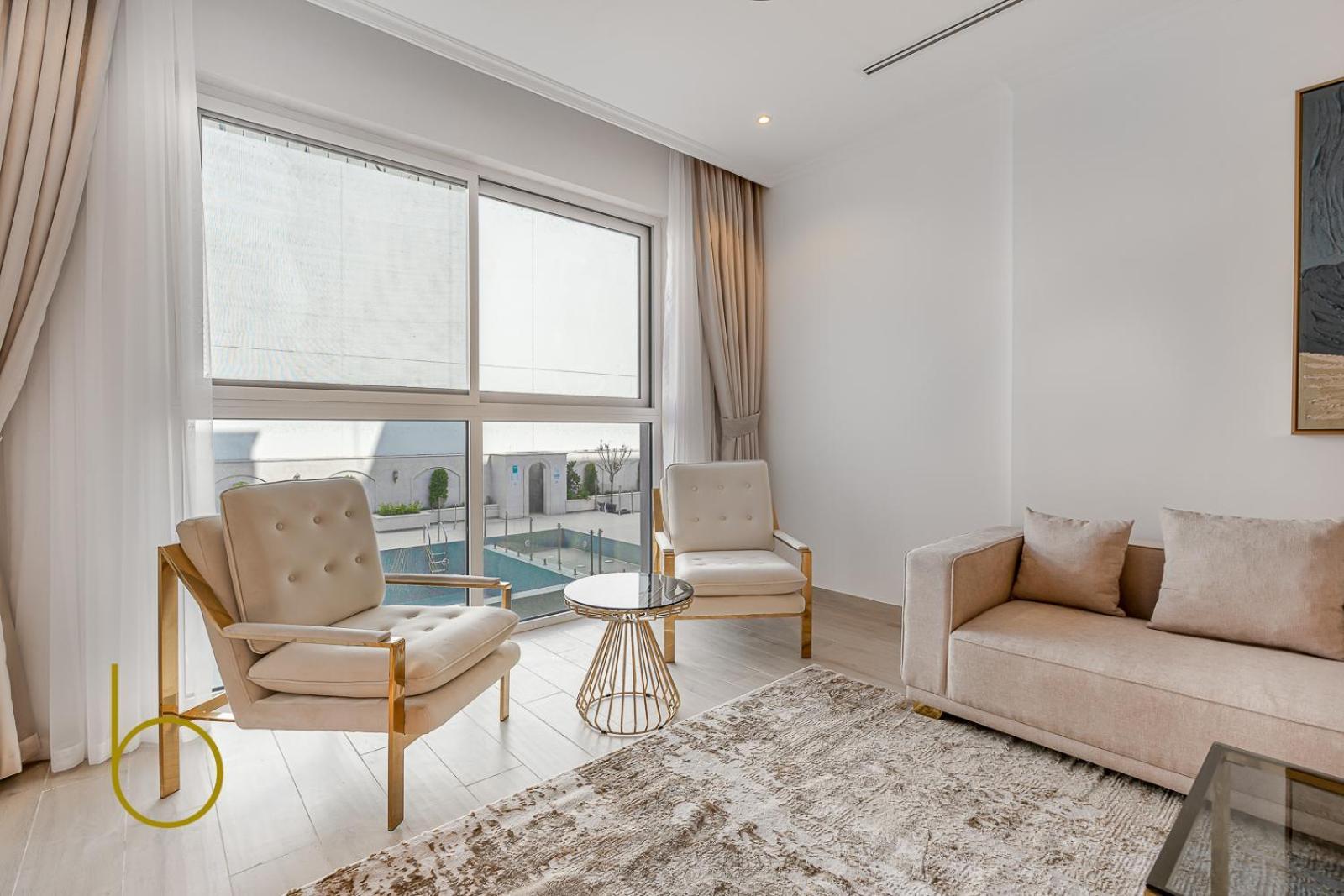 Brand New Beautiful & Huge Centrally Located Apartment