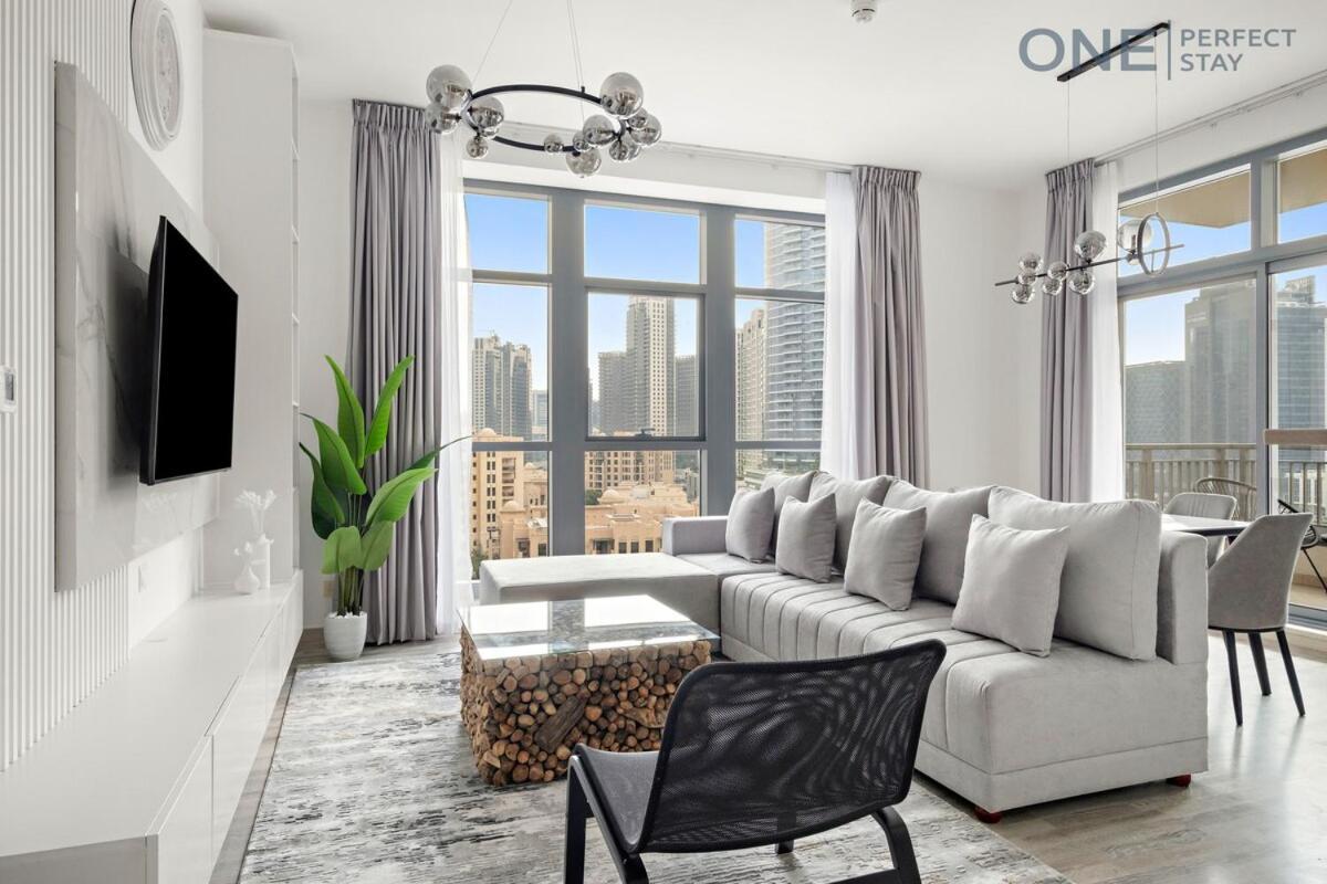 Stylish 1br With Maid In Downtown With Pool And Gym Apartment