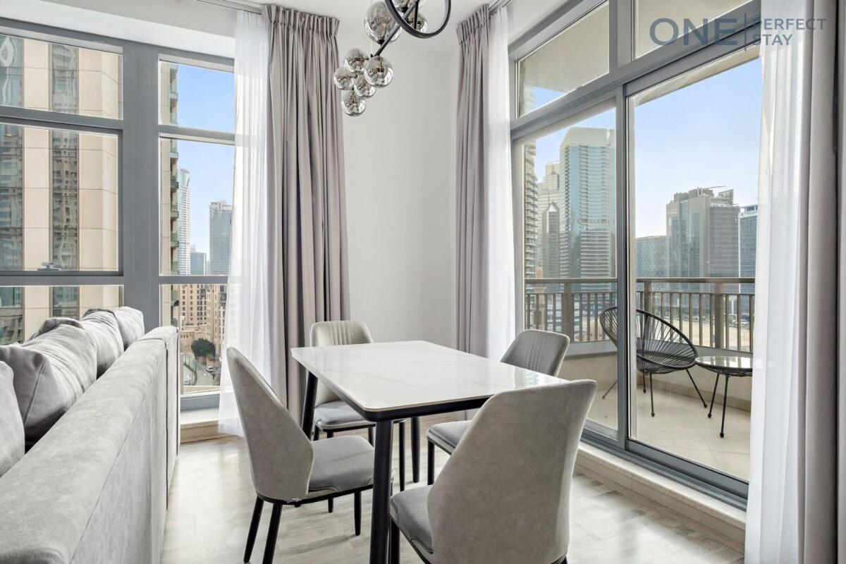 Stylish 1br With Maid In Downtown With Pool And Gym Apartment