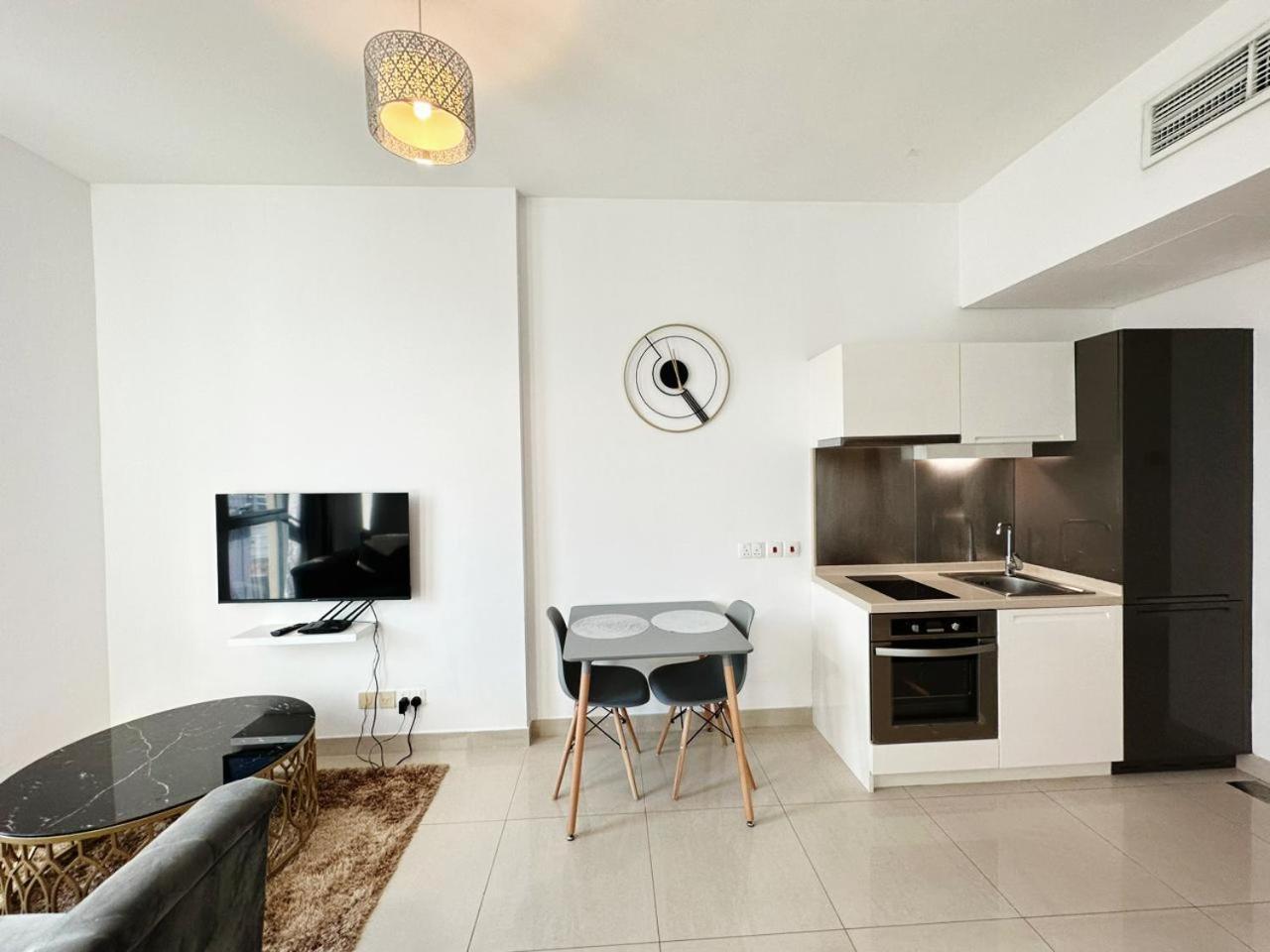 Sleek And Stylish - Modern In The Heart Of By Petals Homes Apartment *