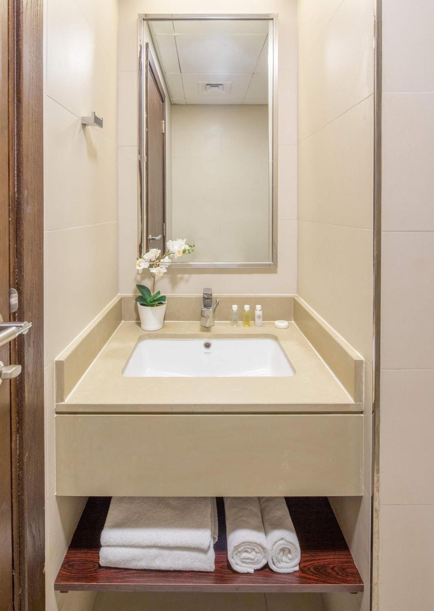 Silkhaus Elegant With Burj Khalifa View And Balcony Dubai