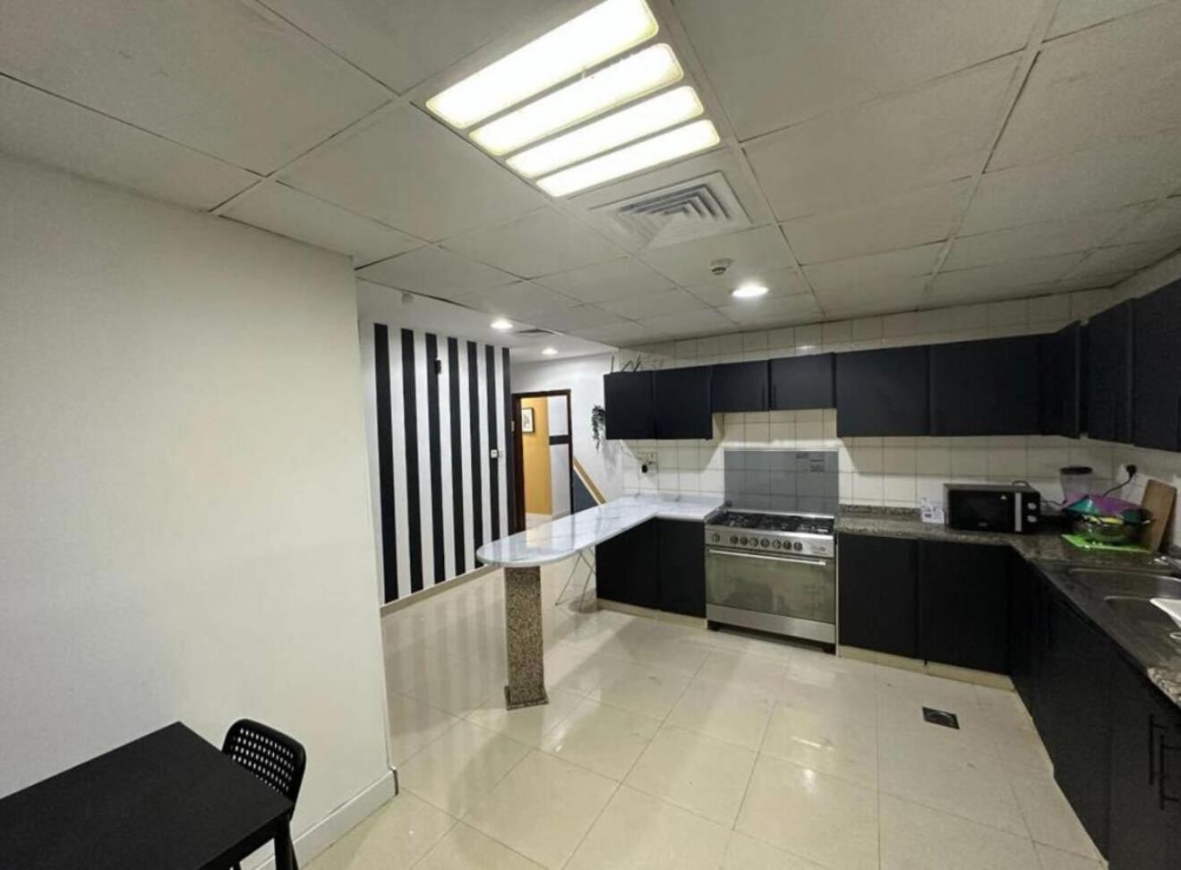 Gateway Partition In Barsha Mashreq Metro