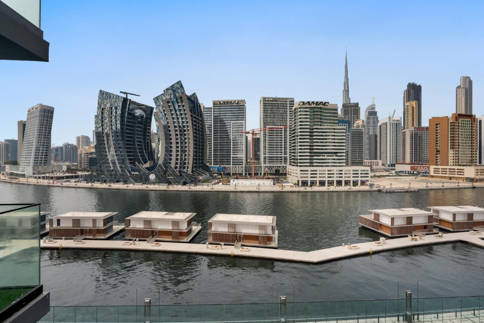 Exclusive 4 Pex With Burj Khalifa View Dubai