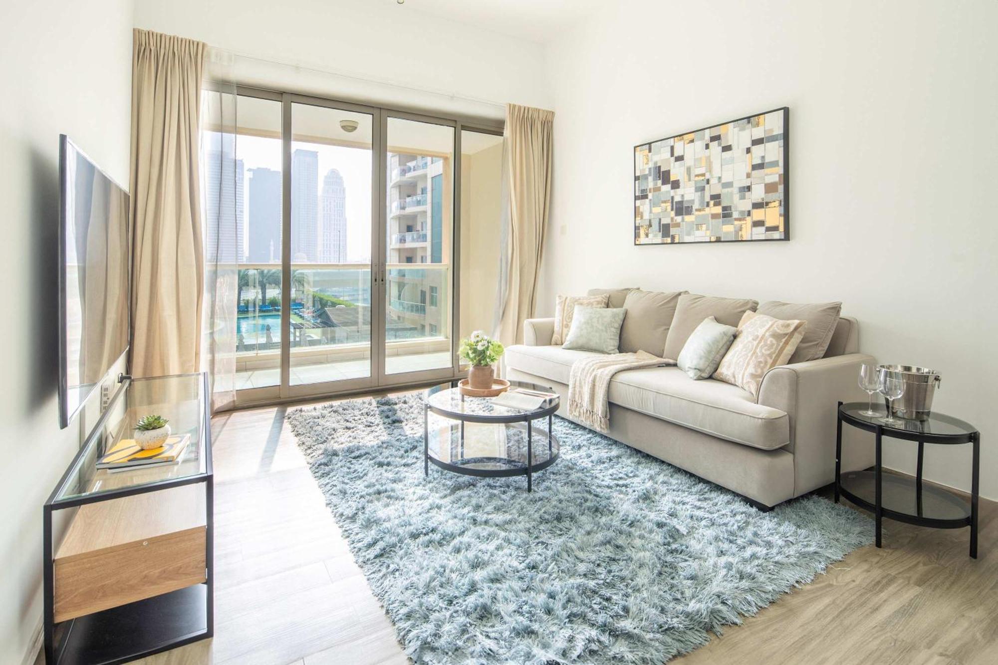 Frank Porter - Marina Park Apartment