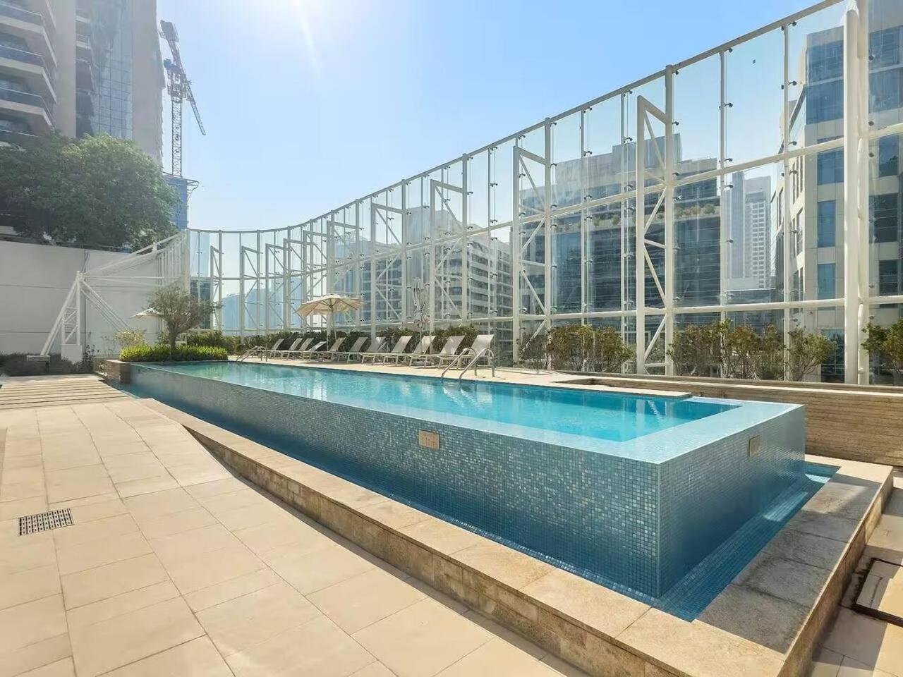 Apartment 1br With Hall Canal Views At The Pad In Business Bay By Vibel *