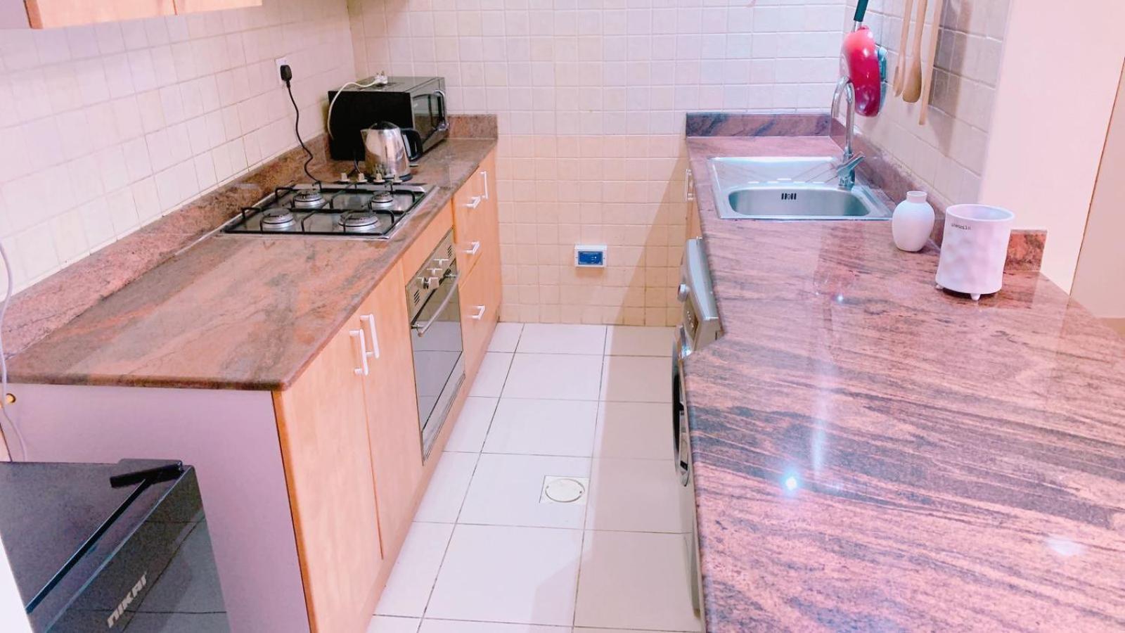 Apartment 1 Bhk Luxury Merina Views *