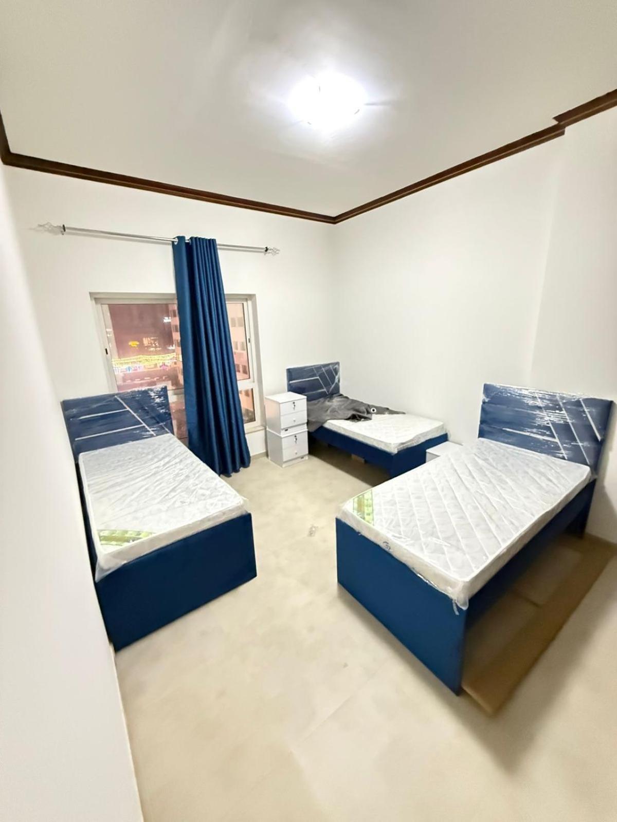 Backpackers Heaven ! 18 Beds In A 2 Bedroom In Front Of Union Metro Station Diera Hostel *